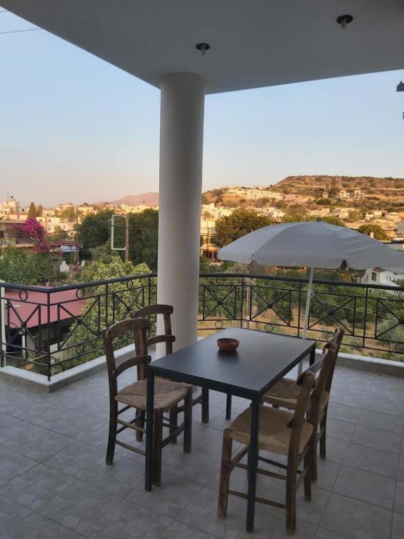 Bodikos Apartments Pitsidia Exterior foto